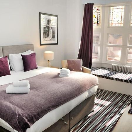 The Royal Hotel Crewe, A Brilliant Collection, Powered By Oyo Экстерьер фото