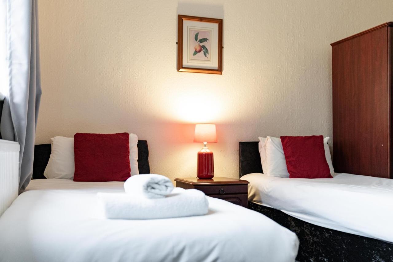 The Royal Hotel Crewe, A Brilliant Collection, Powered By Oyo Экстерьер фото