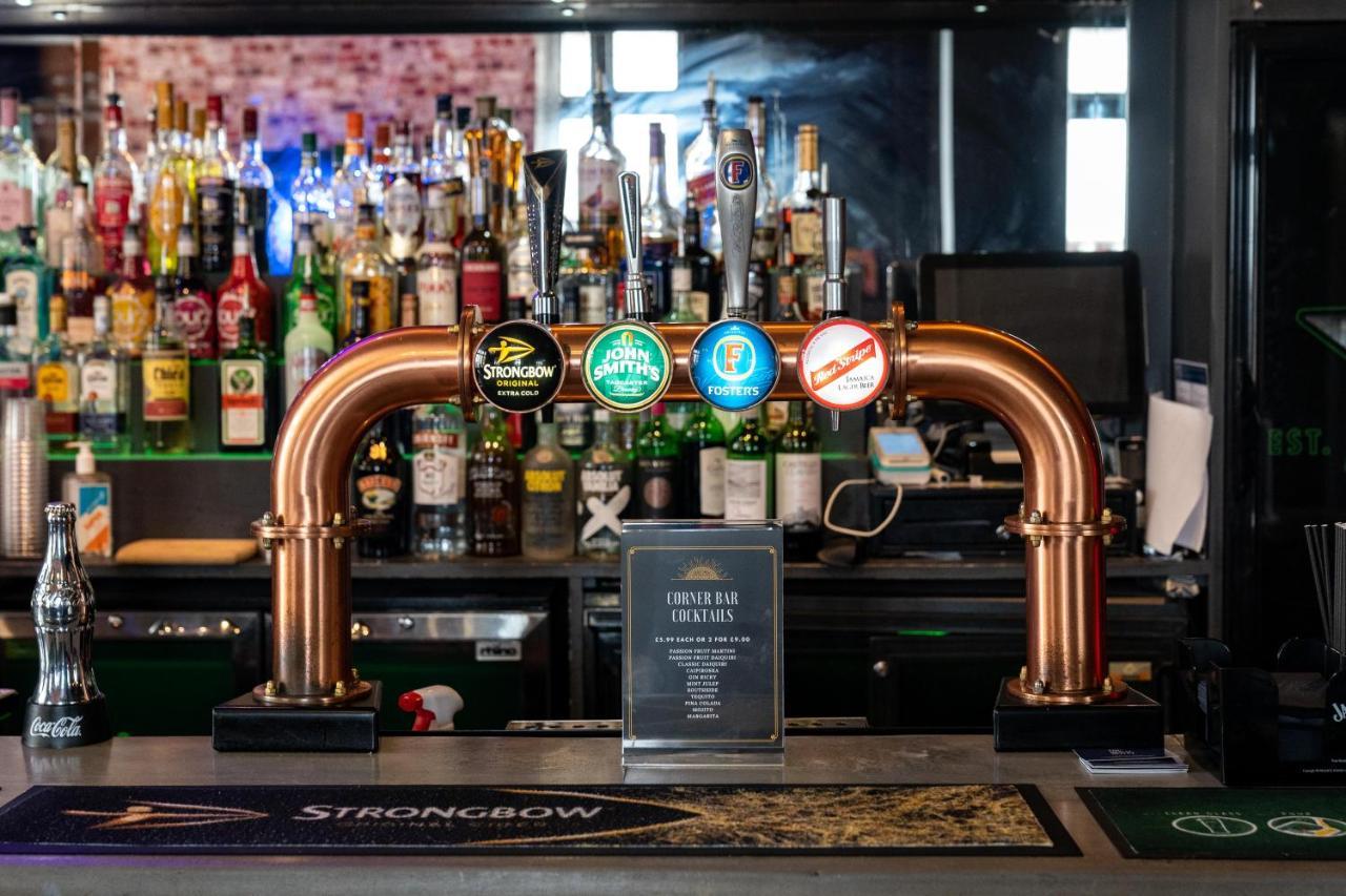 The Royal Hotel Crewe, A Brilliant Collection, Powered By Oyo Экстерьер фото