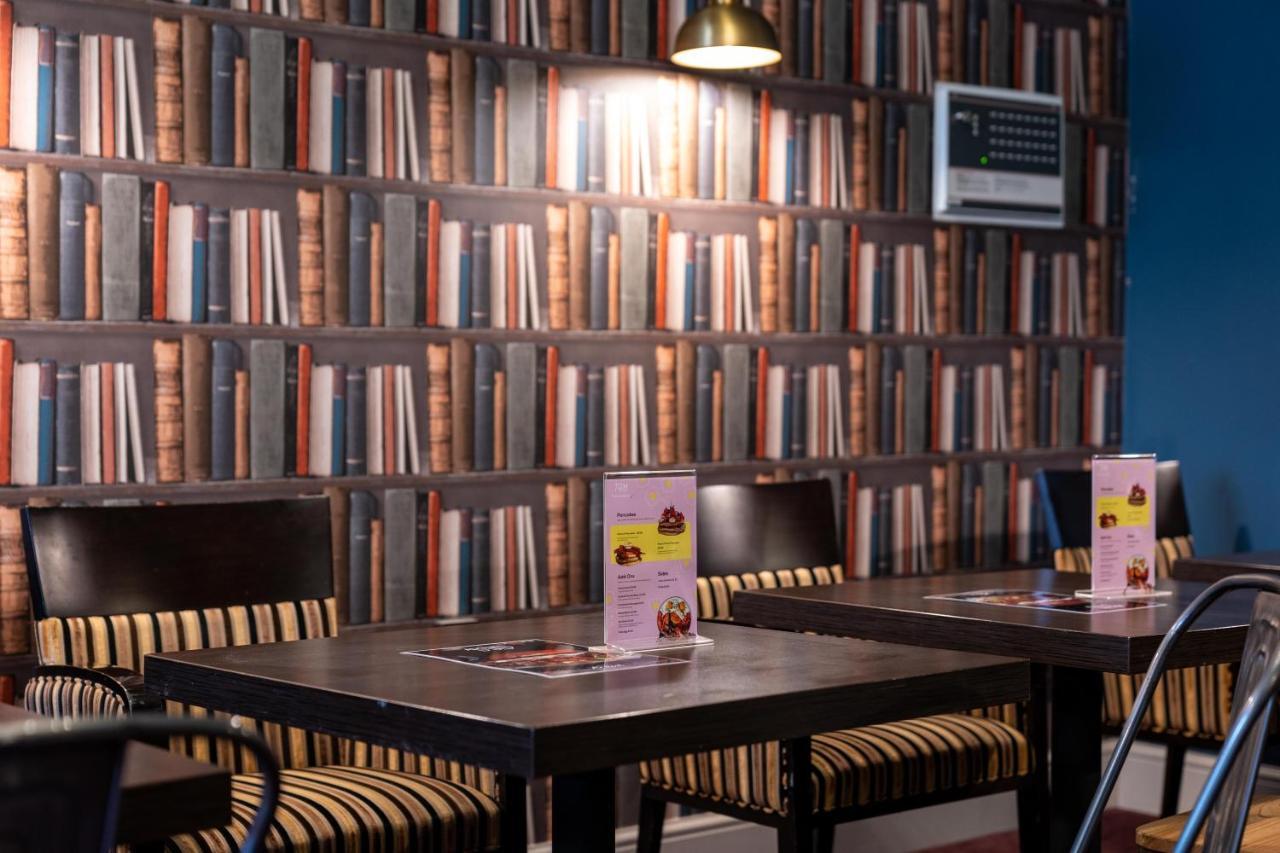 The Royal Hotel Crewe, A Brilliant Collection, Powered By Oyo Экстерьер фото