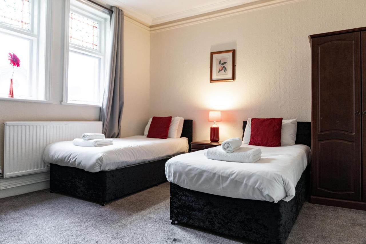 The Royal Hotel Crewe, A Brilliant Collection, Powered By Oyo Экстерьер фото